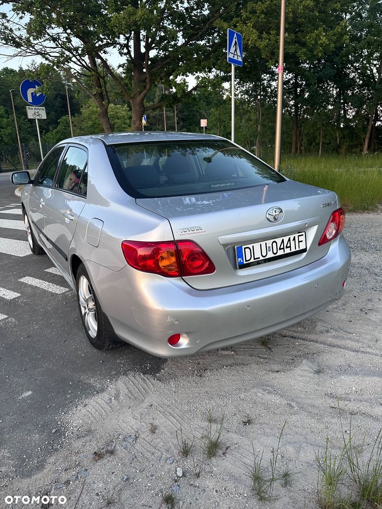 Toyota Corolla 1.6 VVT-i Sol Start - 15