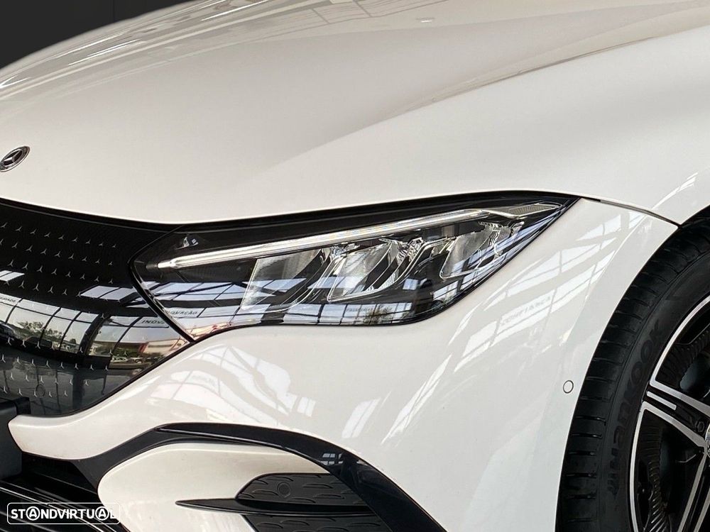 Mercedes-Benz EQE 350+ AMG Line - 13