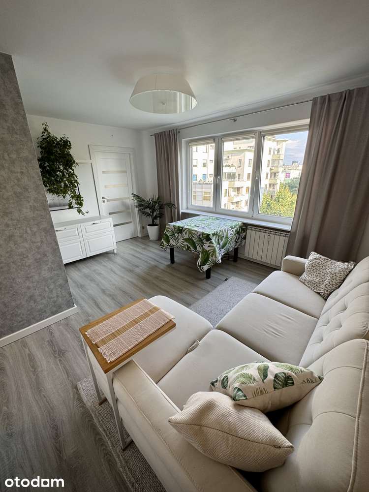 Jasne 2 pokoje | 36 m² | 8. piętro | Winda | al. Jana Pawła II