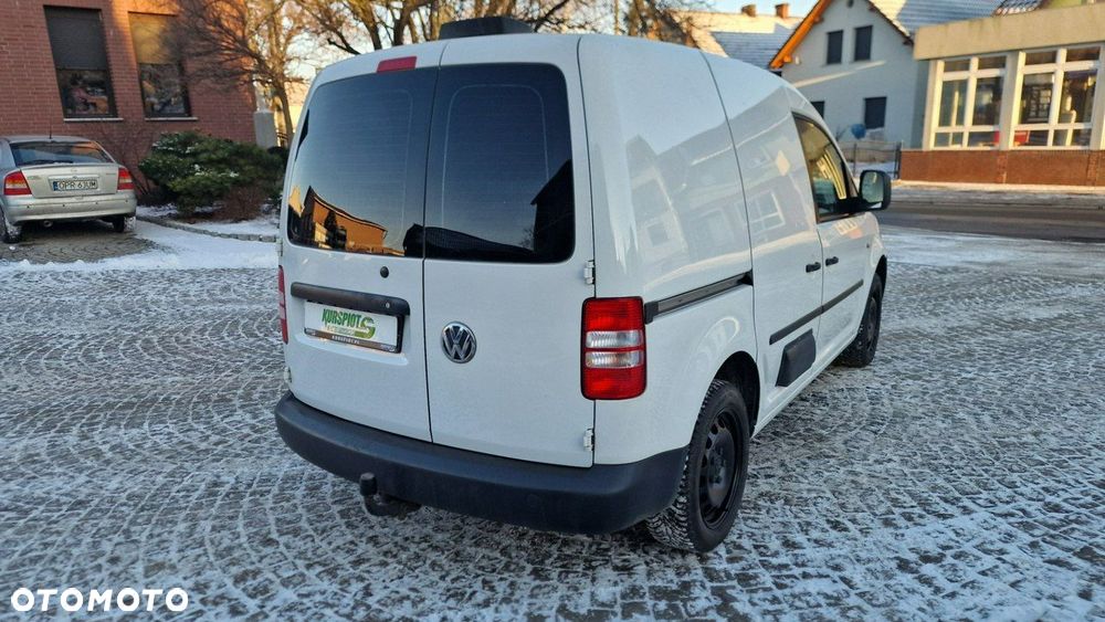 Volkswagen Caddy - 5