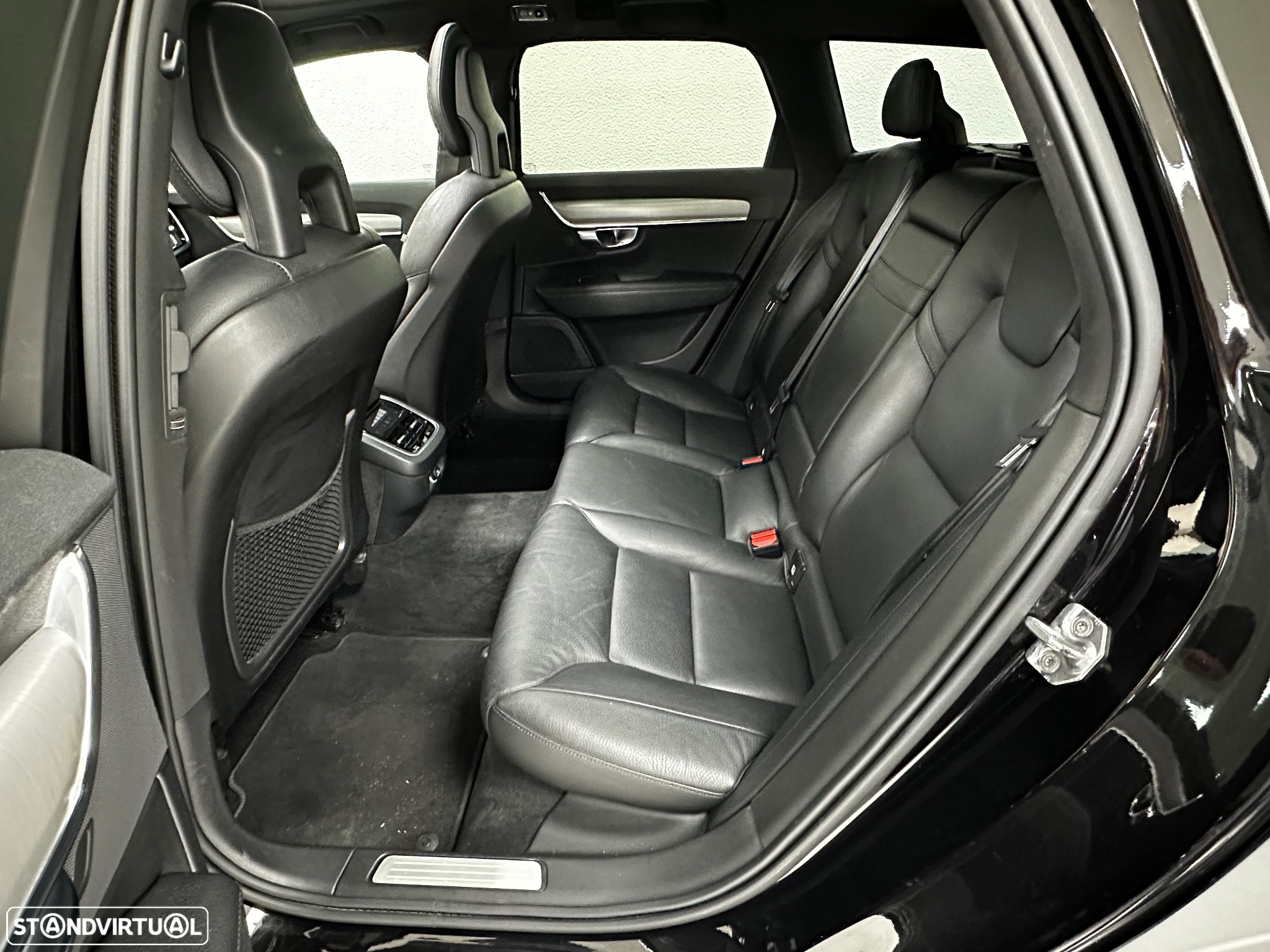 Volvo V90 2.0 D4 Momentum Plus Geartronic - 16