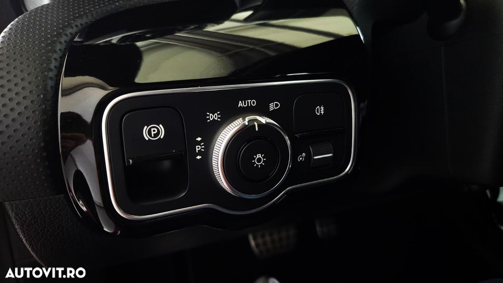 Mercedes-Benz CLA ver-200-d-coupe-aut- - 21