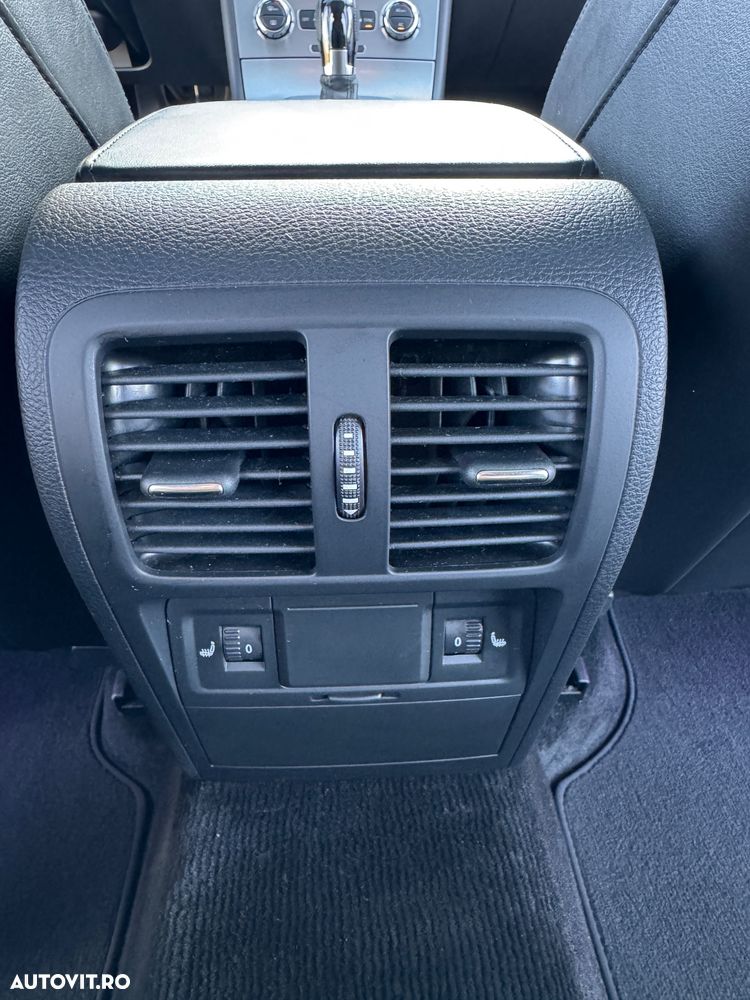 Volkswagen Passat CC 2.0 TDI BlueMotion Technology DSG - 19