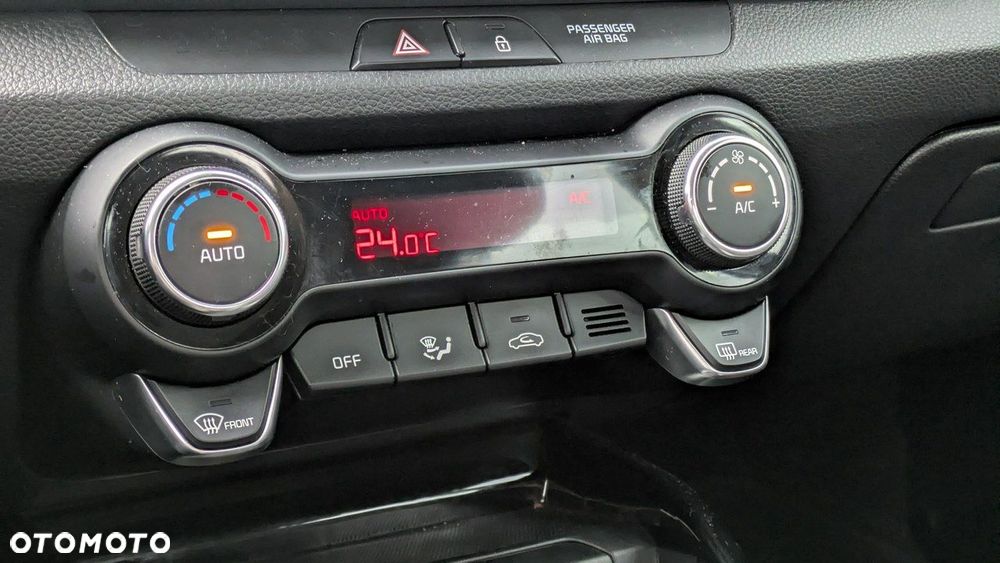 Kia Stonic 1.2 L - 25