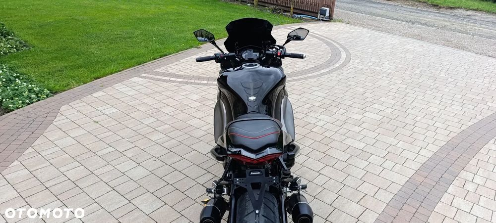 Kawasaki Z - 7