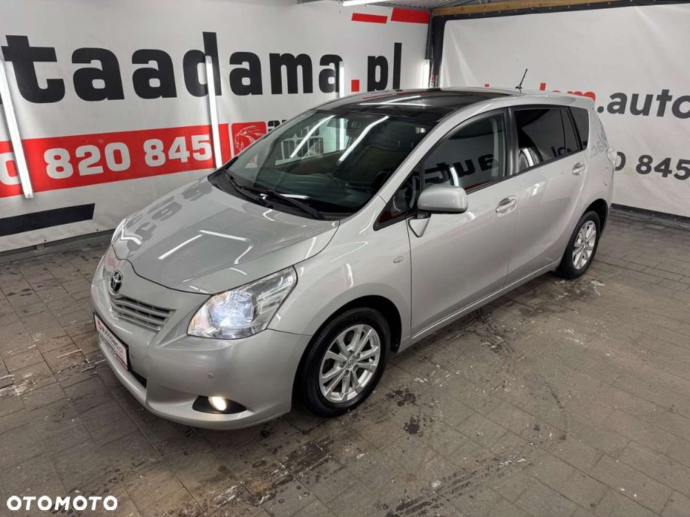 Toyota Verso - 3