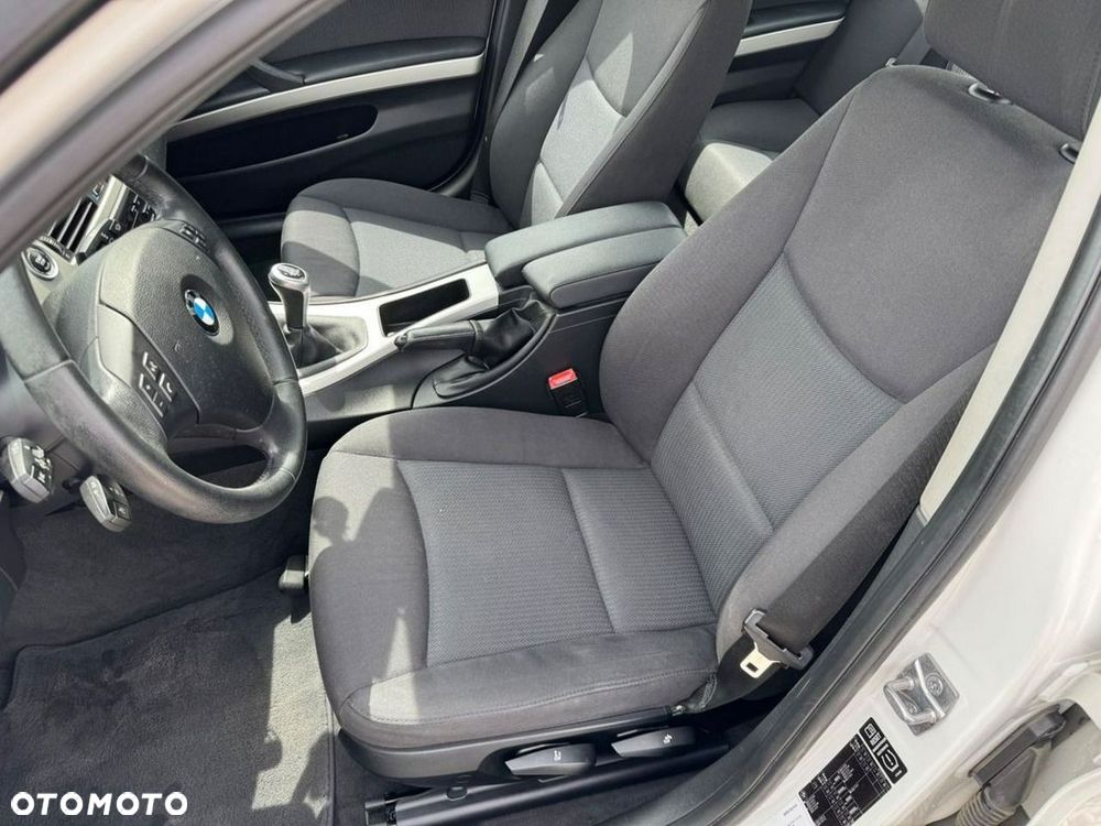 BMW Seria 3 - 9
