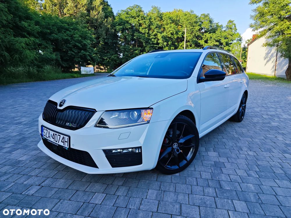 Skoda Octavia 2.0 TDI RS Challenge DSG - 2