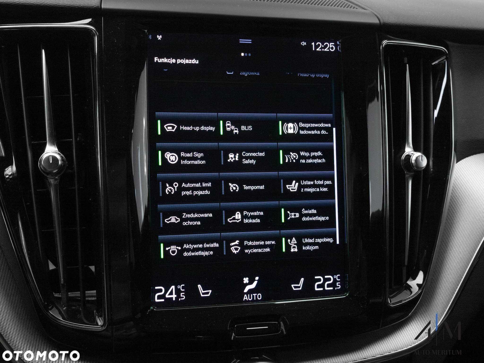 Volvo XC 60 B4 D AWD Ultimate Dark - 24