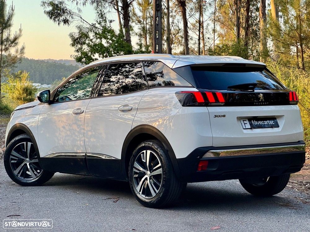 Peugeot 3008 1.2 PureTech Allure EAT6 - 25