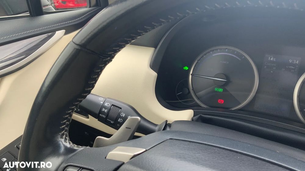 Lexus Seria NX 300h FWD Luxury Panorama - 12