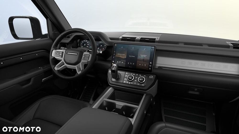 Land Rover Defender - 5