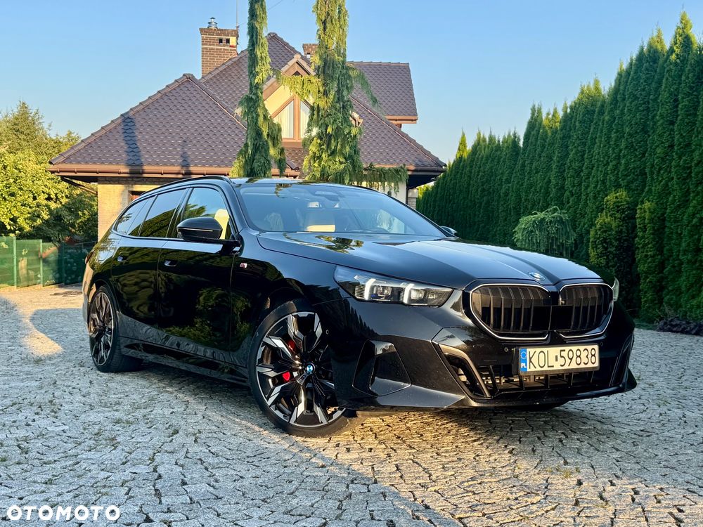 BMW Seria 5 520d xDrive mHEV M Sport - 2