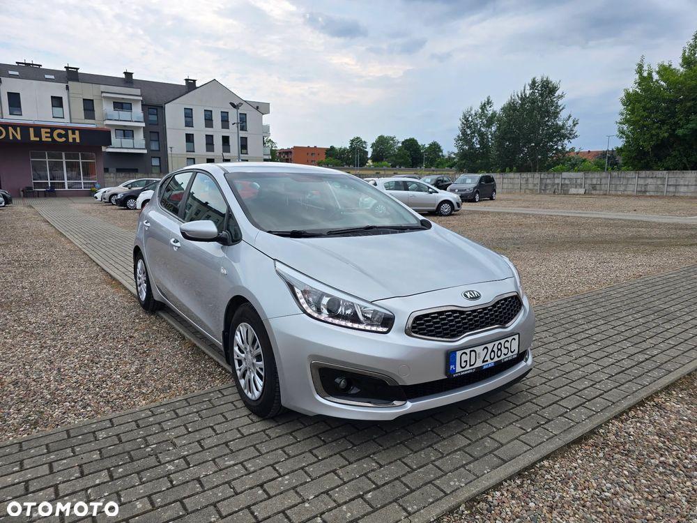 Kia Ceed 1.6 GDI M - 3