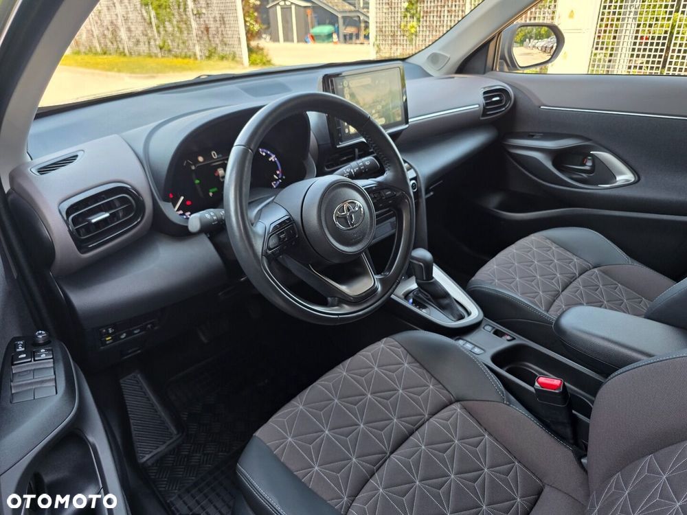 Toyota Yaris Cross - 20