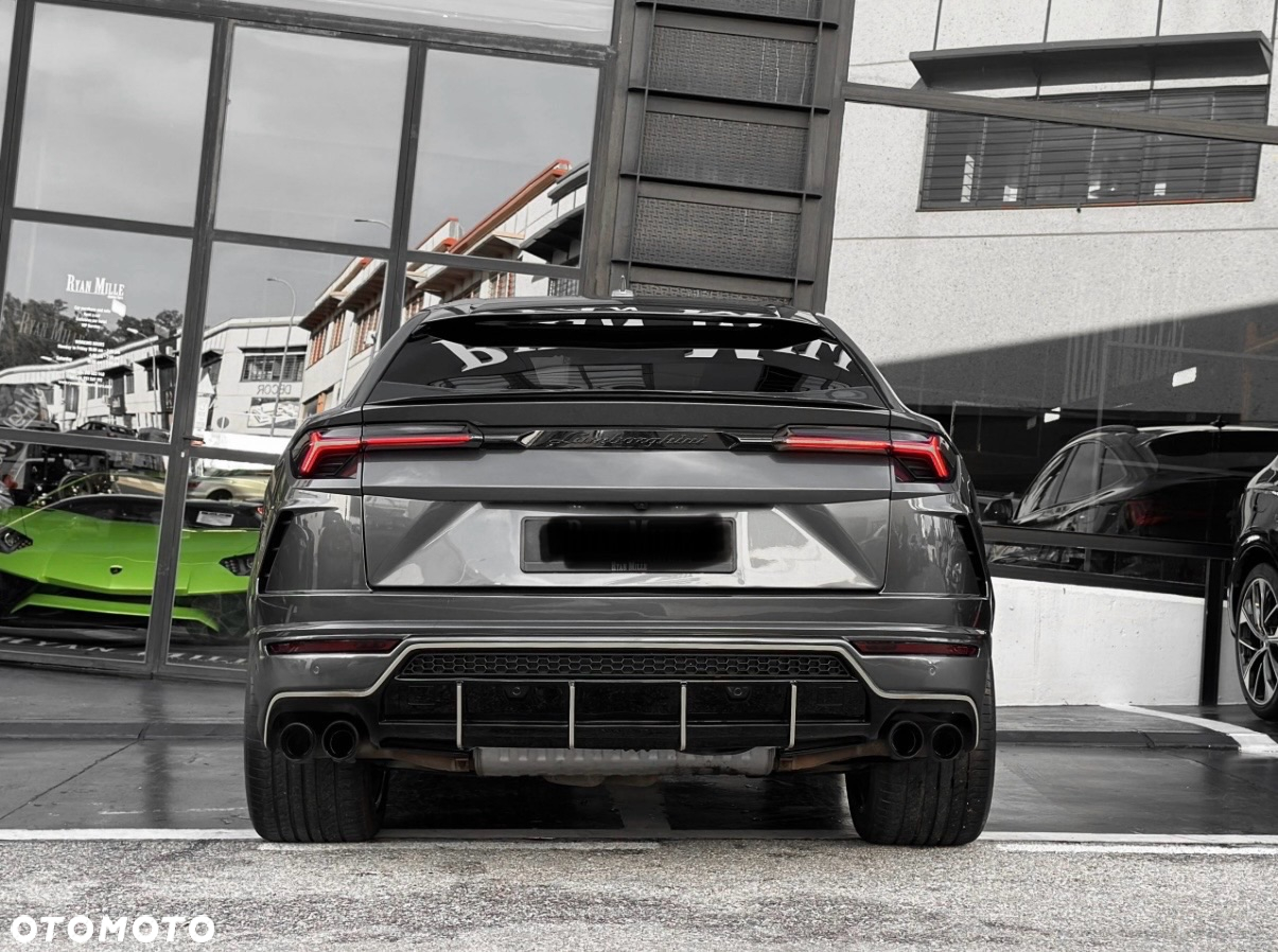 Lamborghini Urus - 5