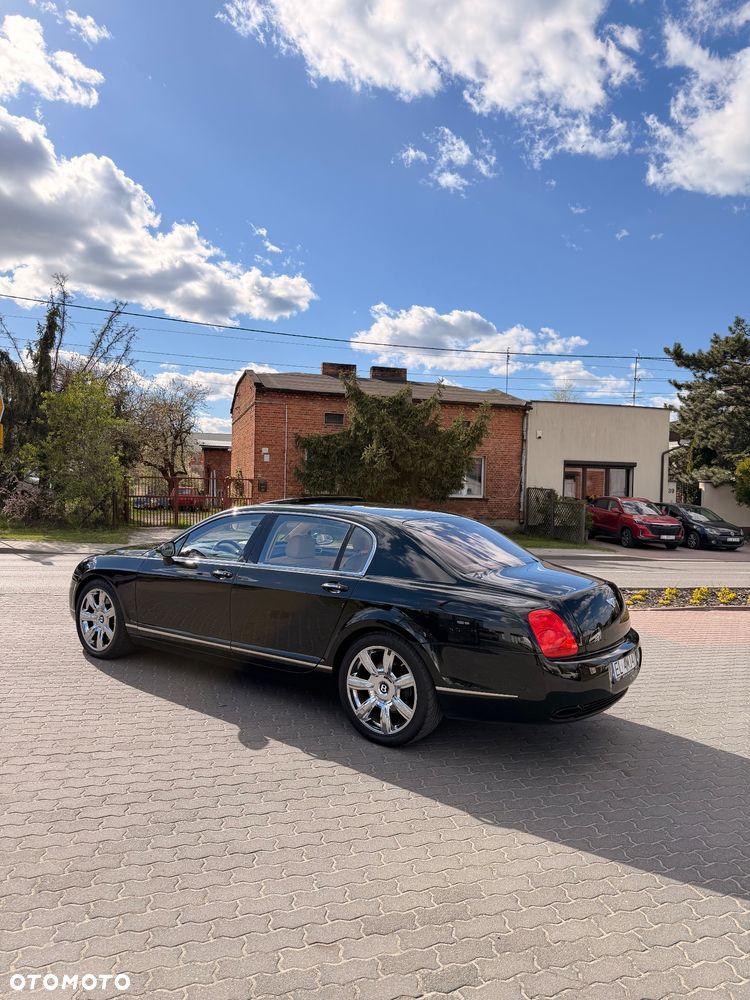 Bentley Flying Spur - 5