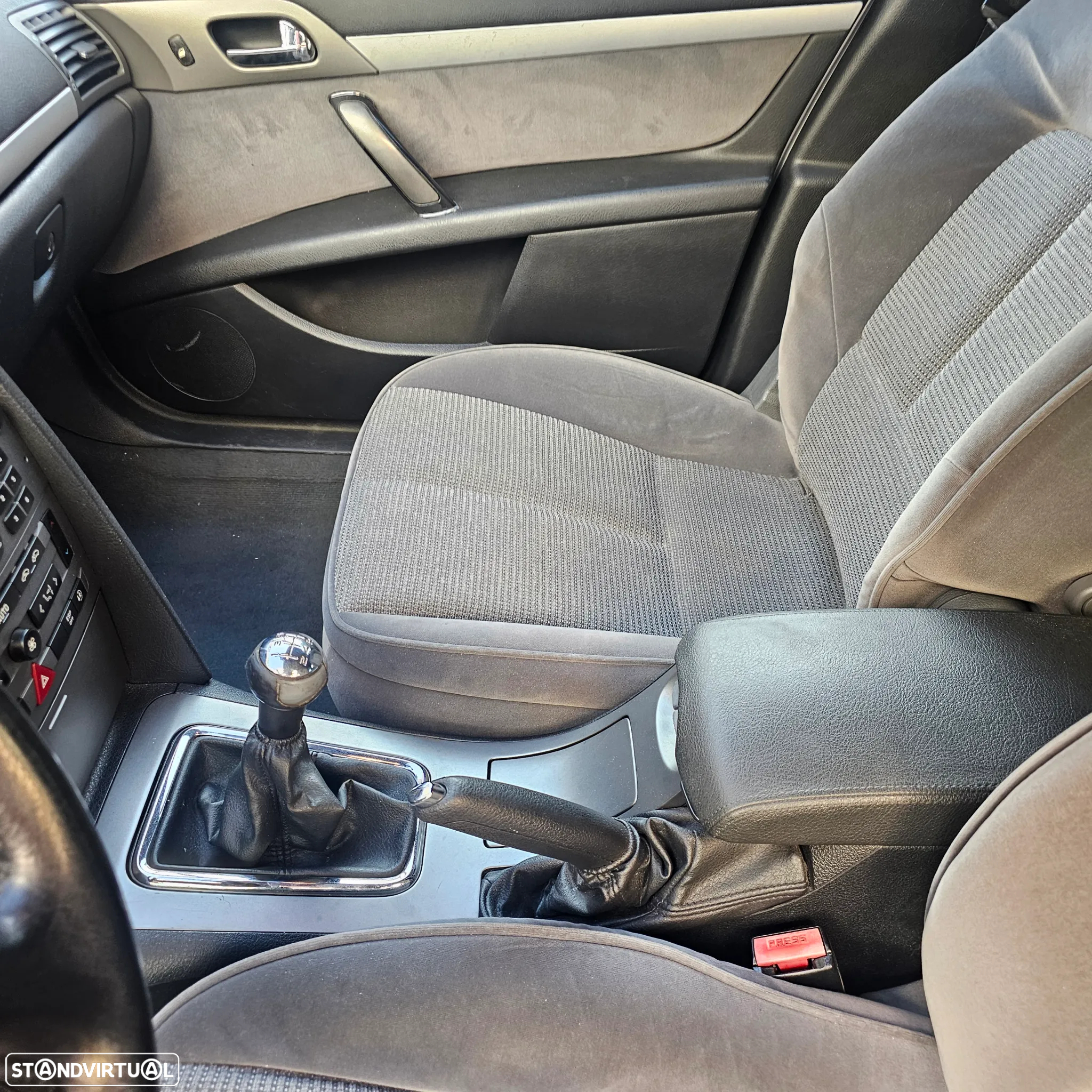 Peugeot 407 SW 1.6 HDi Navteq - 15