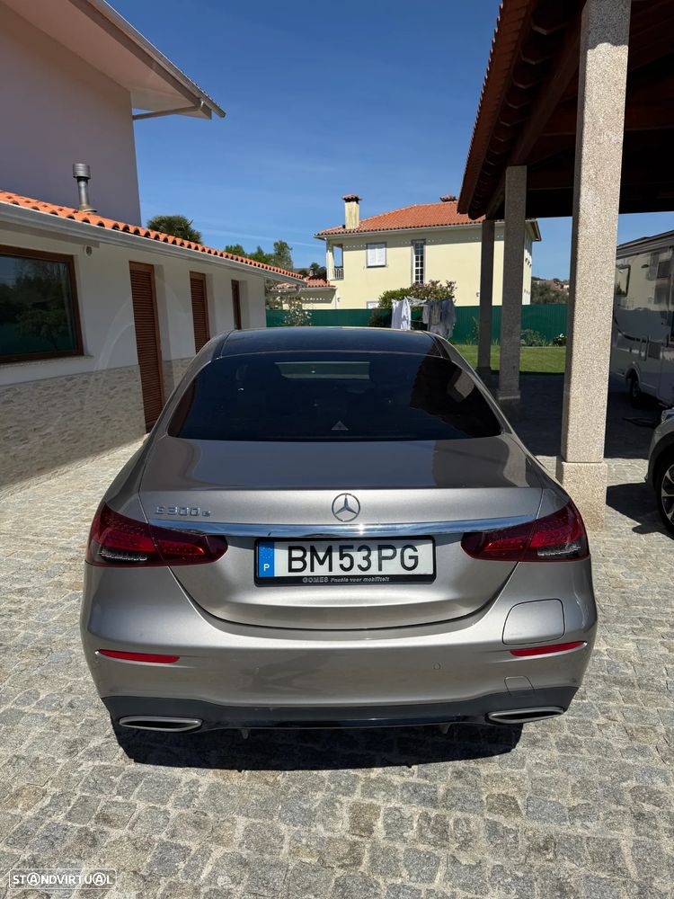 Mercedes-Benz E 300 - 3