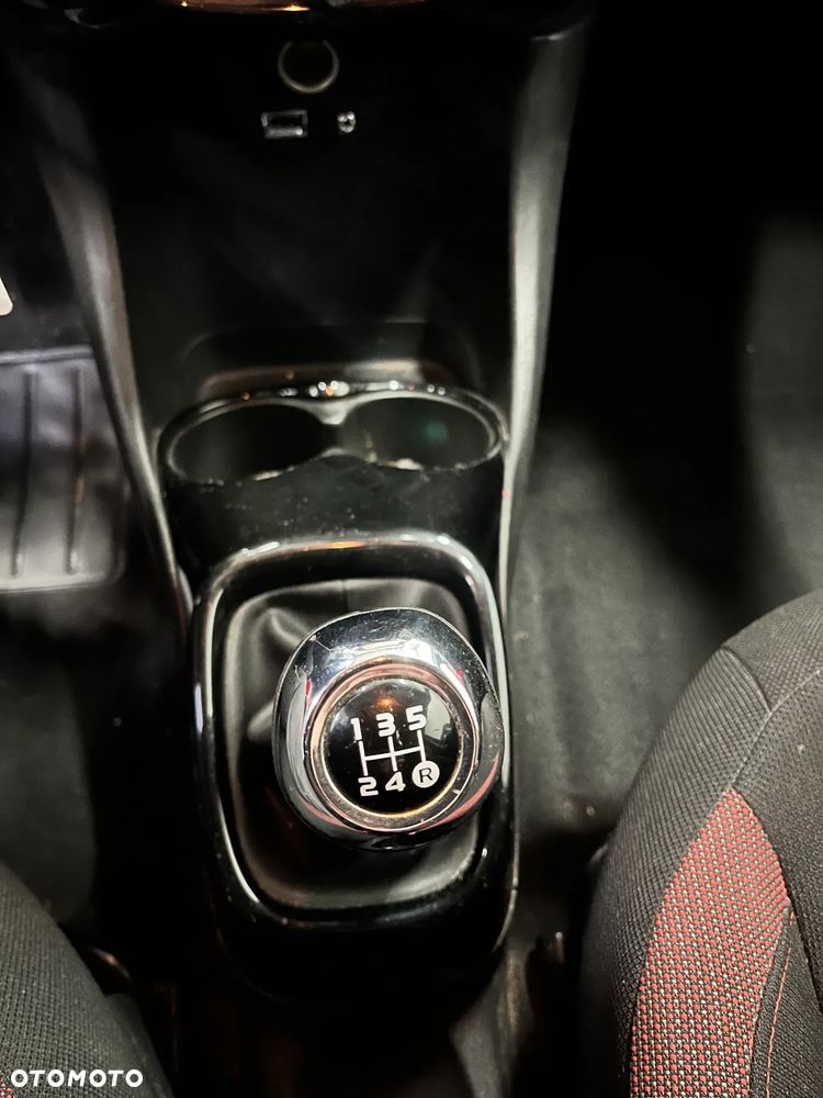 Toyota Aygo x-play Edition S+ - 26