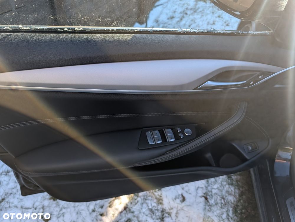 BMW Seria 5 - 8