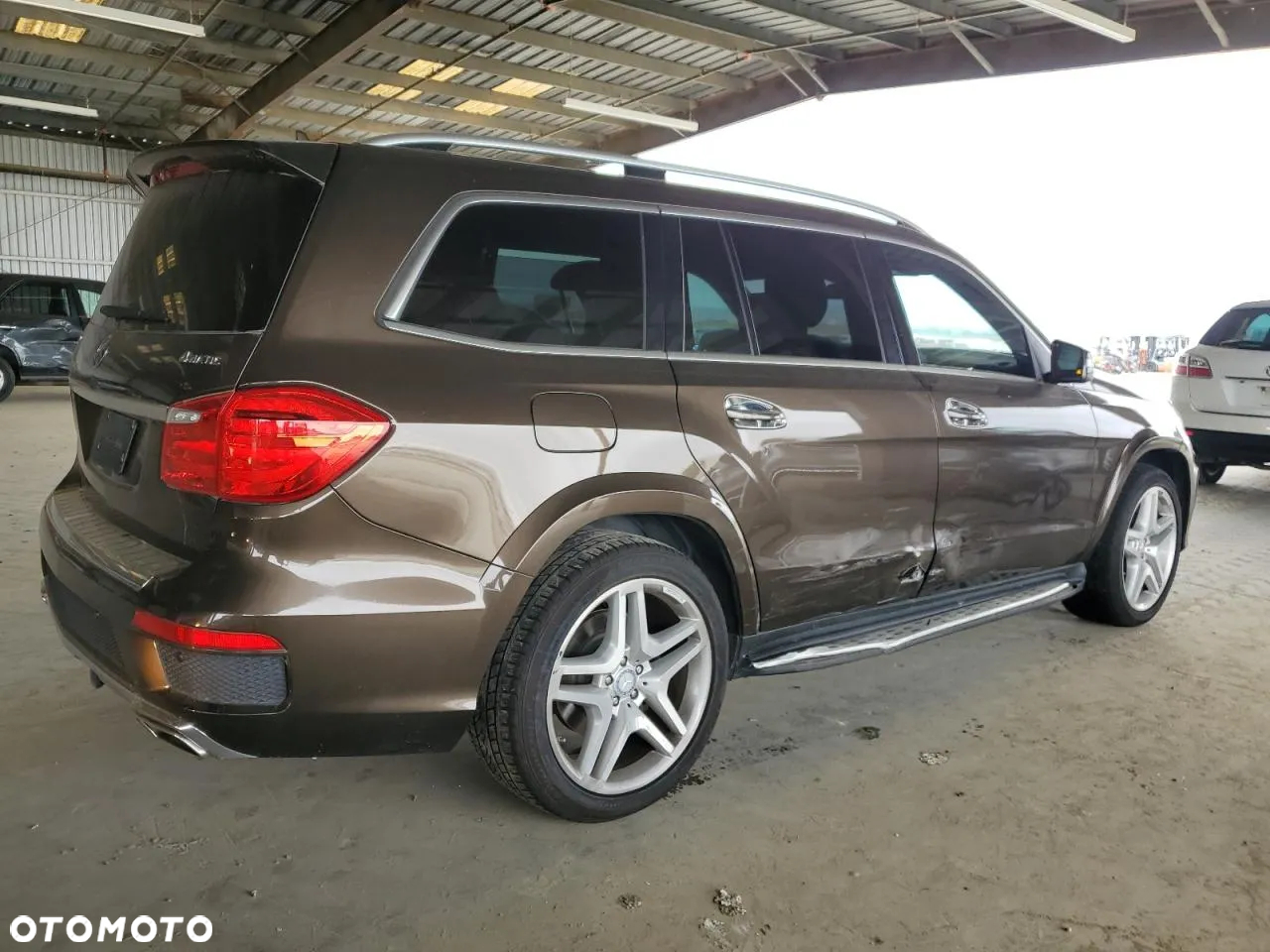 Mercedes-Benz GL - 4