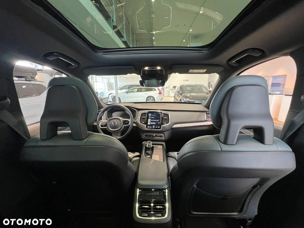 Volvo XC 90 B5 D AWD Ultimate Dark 7os - 23