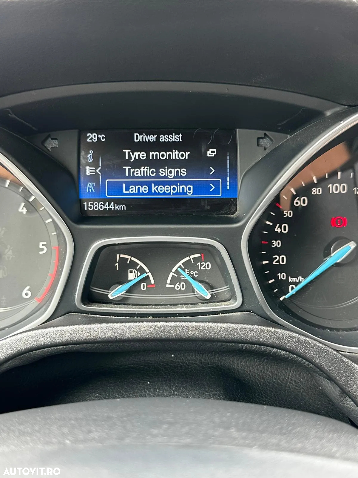 Ford Focus 1.5 EcoBlue Start-Stopp-System TITANIUM X - 25