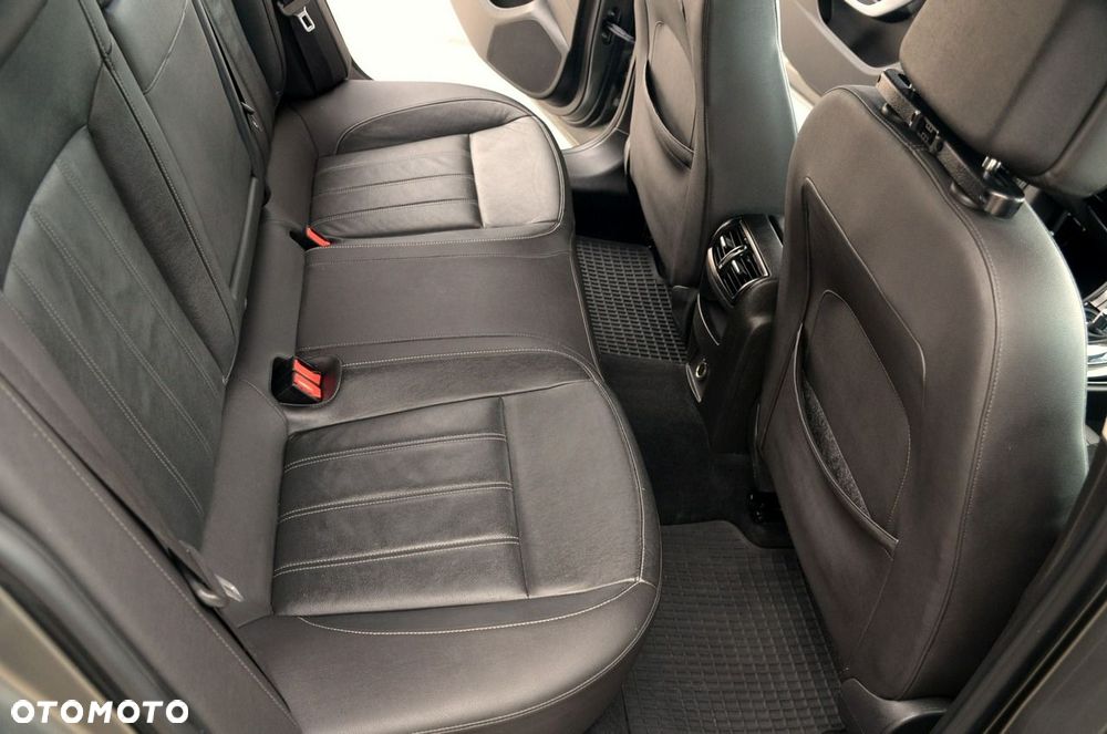 Opel Insignia - 17