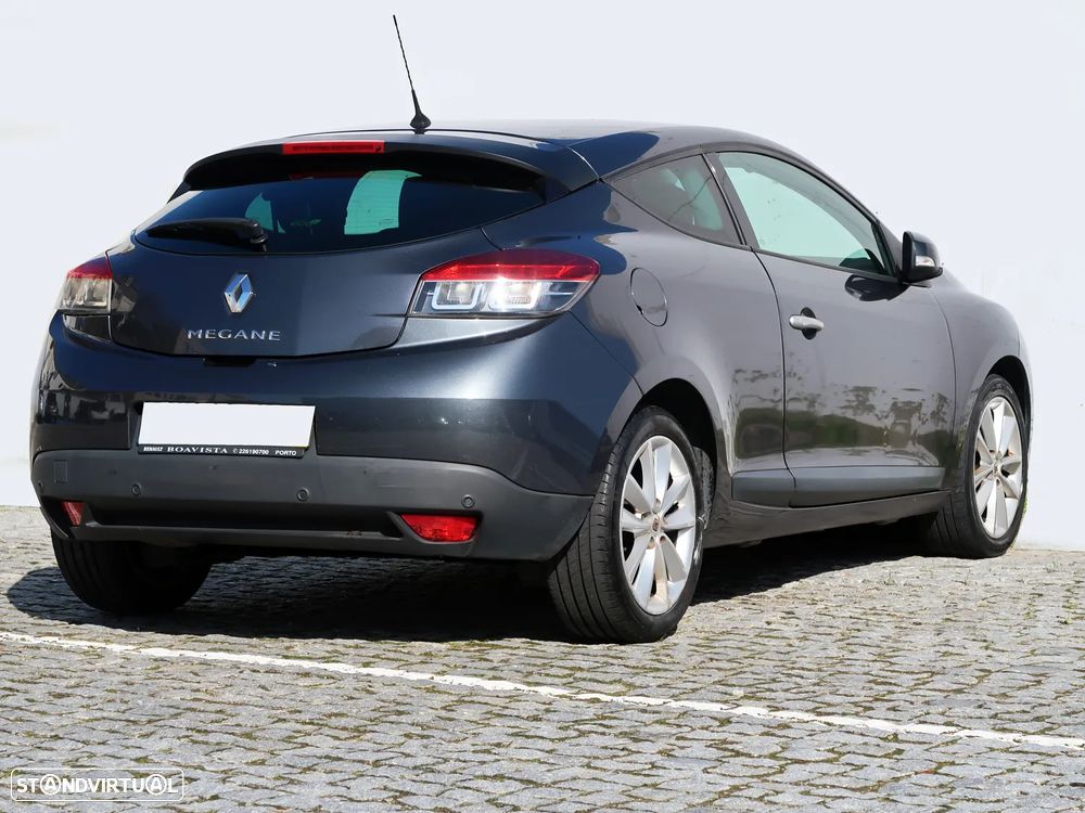 Renault Mégane Coupe 1.5 dCi Dynamique S - 8