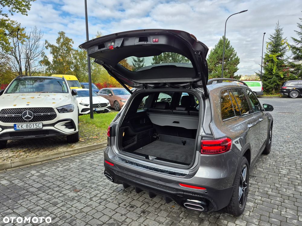 Mercedes-Benz GLB 200 AMG Line 7G-DCT - 27