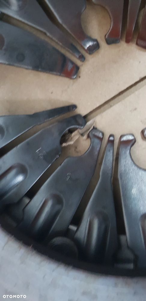 Kompletne sprzegło, koło dwumasowe Vw Seat Golf Touran Caddy Toledo Altea Skoda Octavia II 1.9 tdi 105km BLS - 4