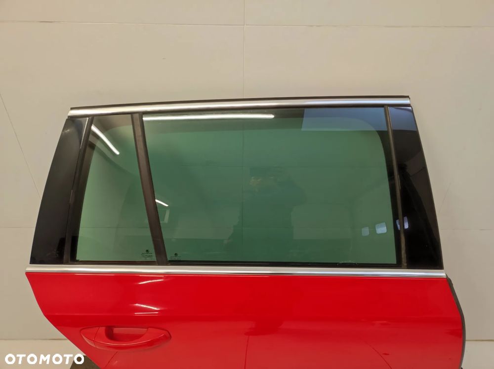 DRZWI PRAWE TYŁ SKODA OCTAVIA III 3 KOMBI - 2