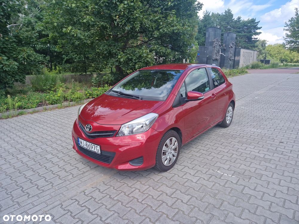 Toyota Yaris 1.33 Luna - 1