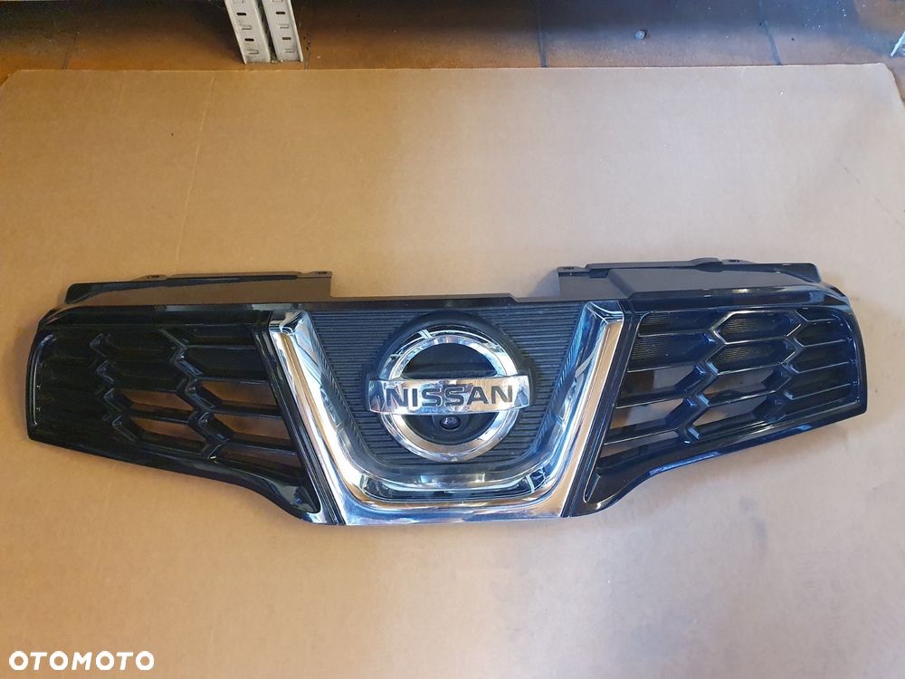 GRILL ATRAPA NISSAN QASHQAI J10 LIFT KAMERA