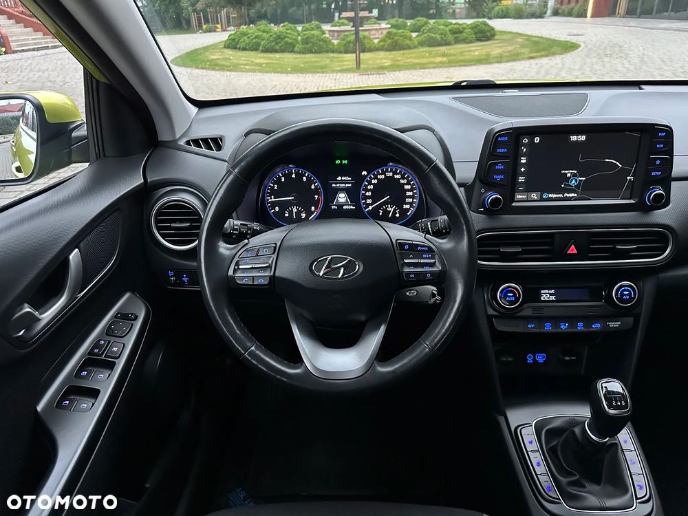 Hyundai Kona - 12