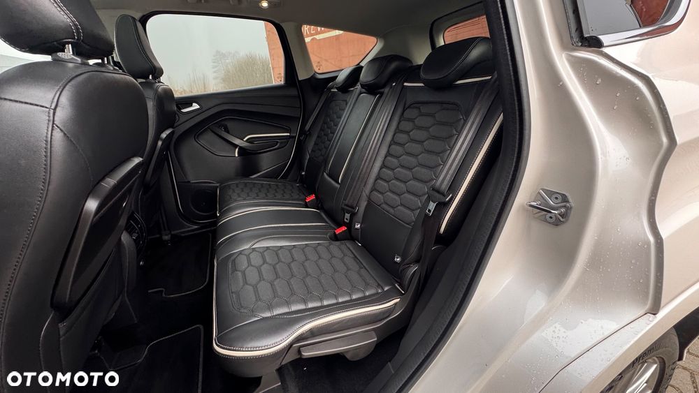 Ford Kuga Vignale 2.0 TDCi AWD - 10