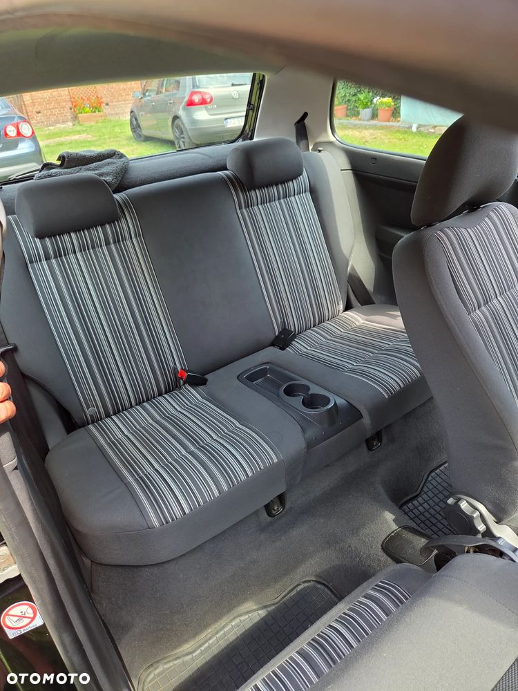Volkswagen Fox 1.4 - 11