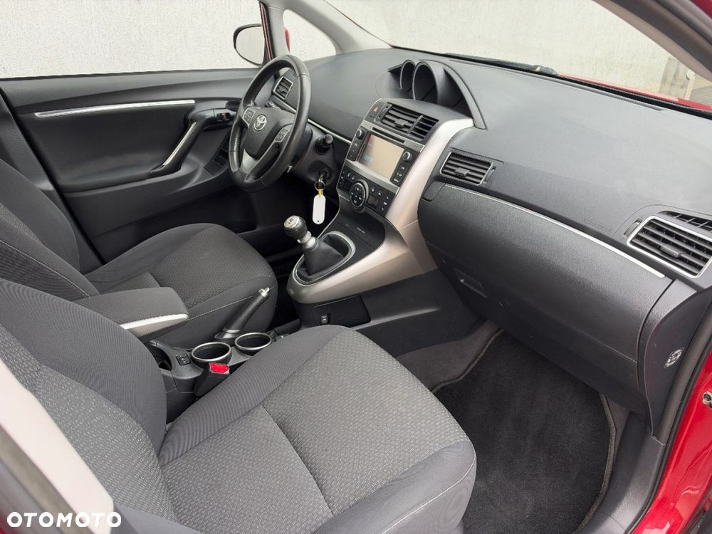Toyota Verso - 17