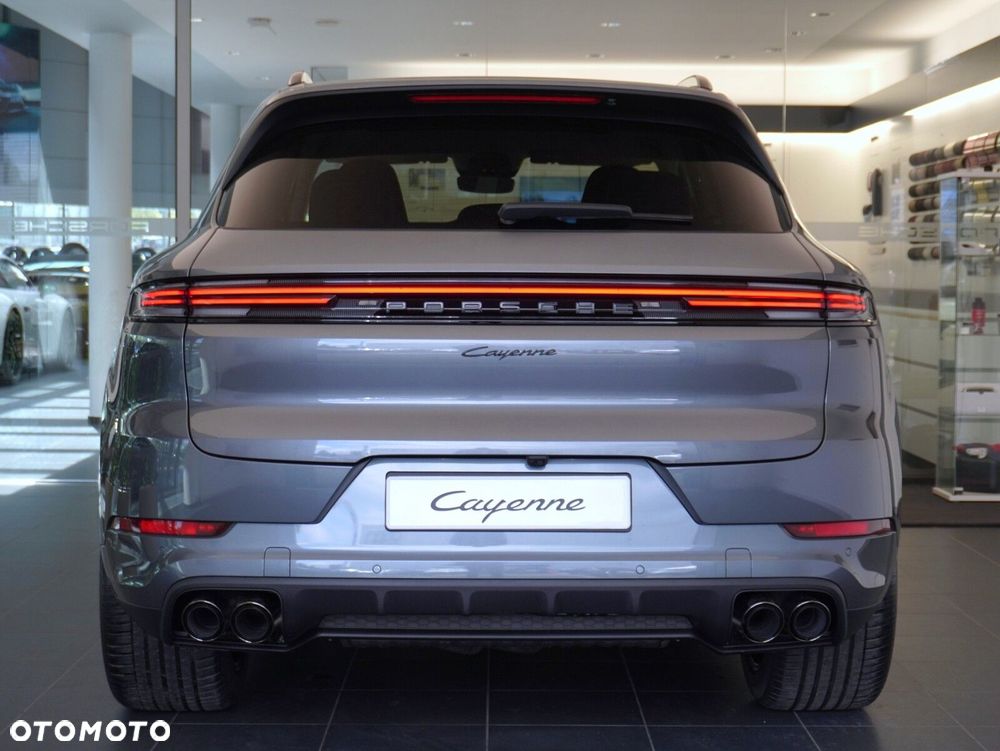 Porsche Cayenne Black Edition - 16