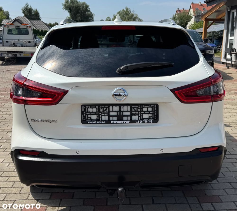 Nissan Qashqai - 10