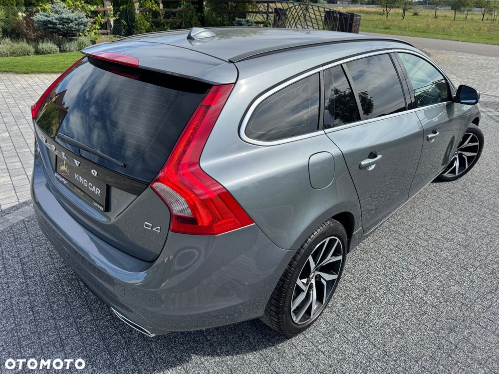 Volvo V60 D4 Drive-E Summum - 10