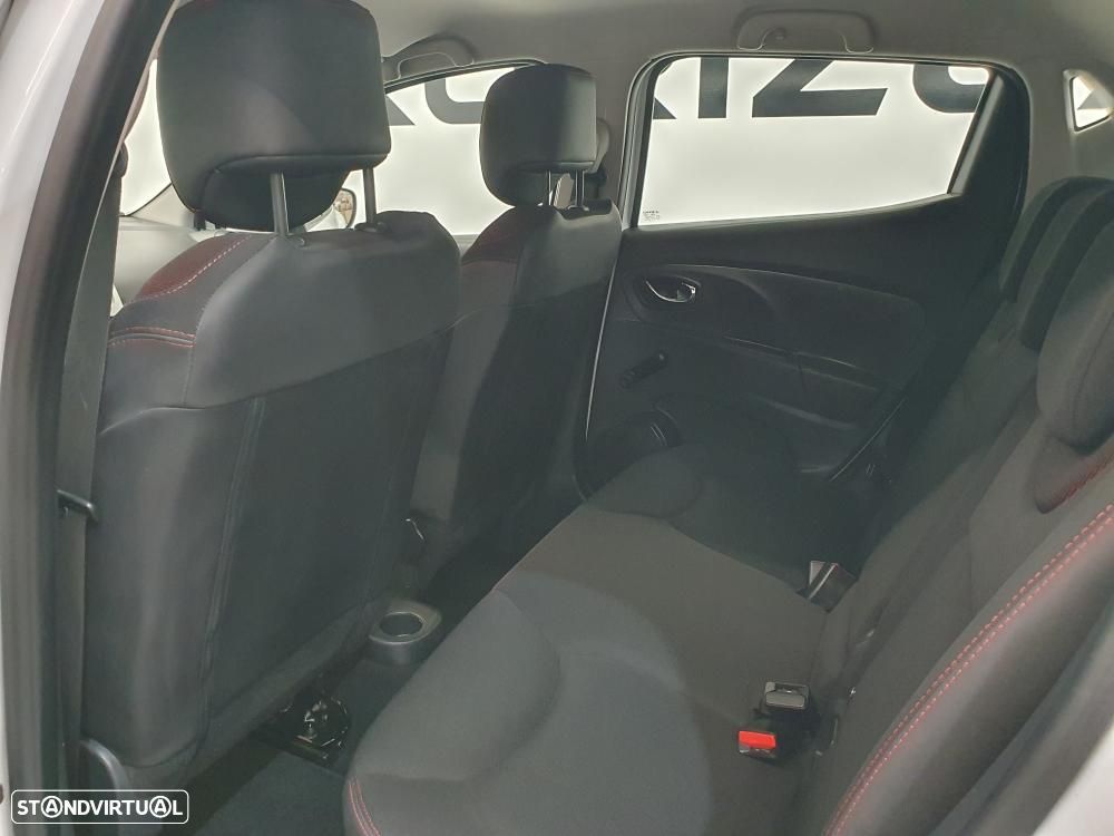 Renault Clio 1.2 16V GT - 14