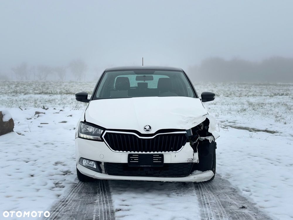 Skoda Fabia 1.0 Style Color - 5