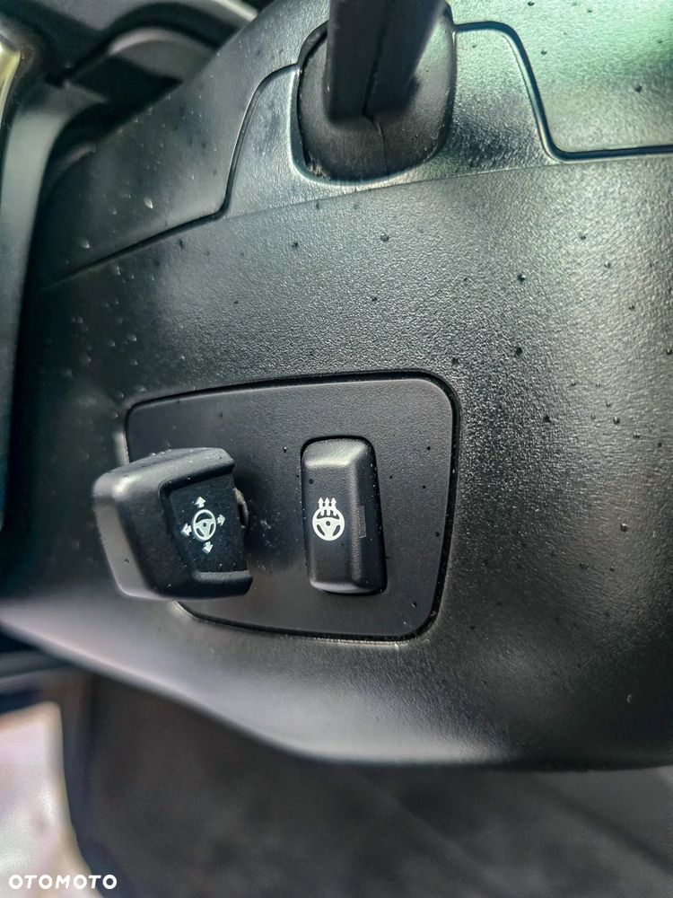 BMW Seria 5 535i xDrive Luxury Line - 25