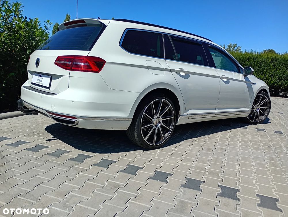 Volkswagen Passat 2.0 TDI Bi-Turbo BMT 4Mot Highline DSG - 24