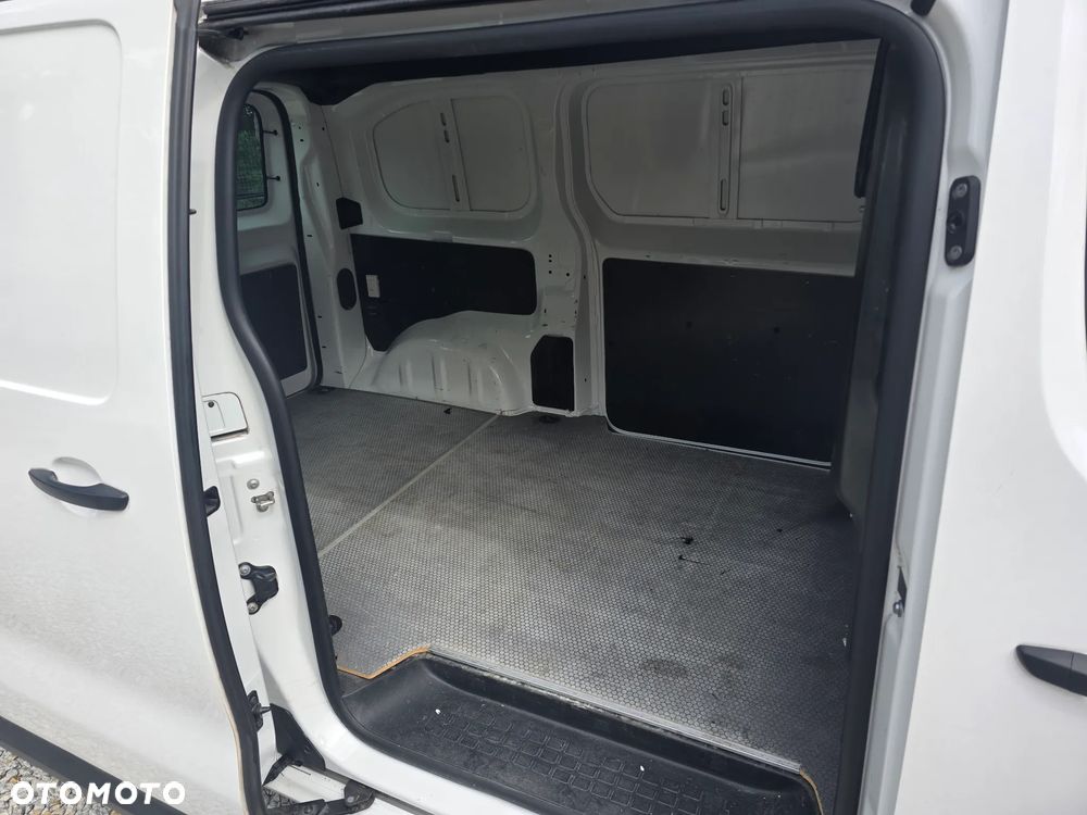 Toyota ProAce Kombi D-4D Medium 2,7t - 14