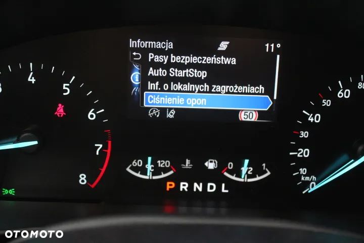 Ford Focus 1.0 EcoBoost Hybrid TITANIUM X - 18