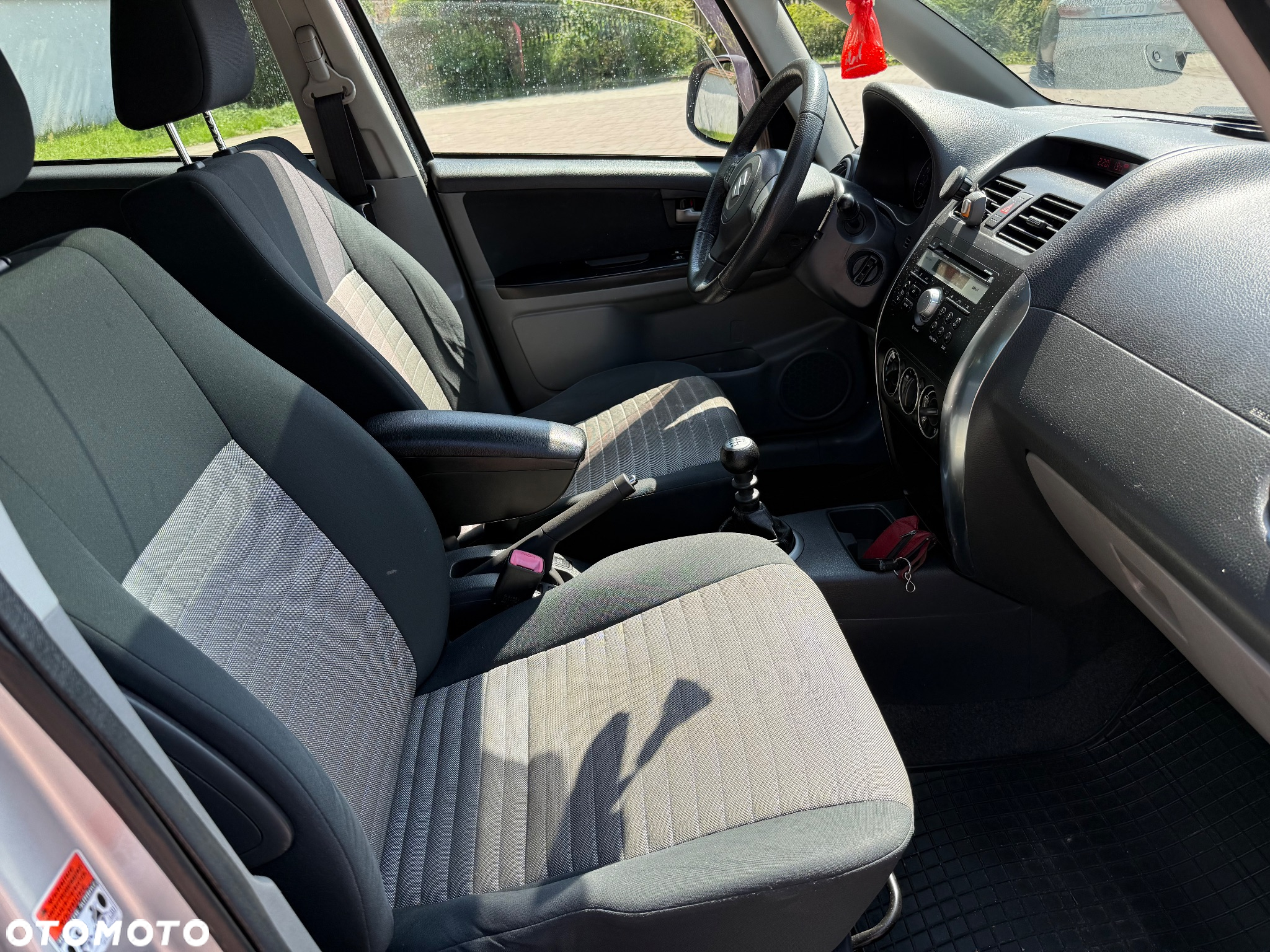 Suzuki SX4 1.9 DDiS DPF 4x2 Comfort - 11