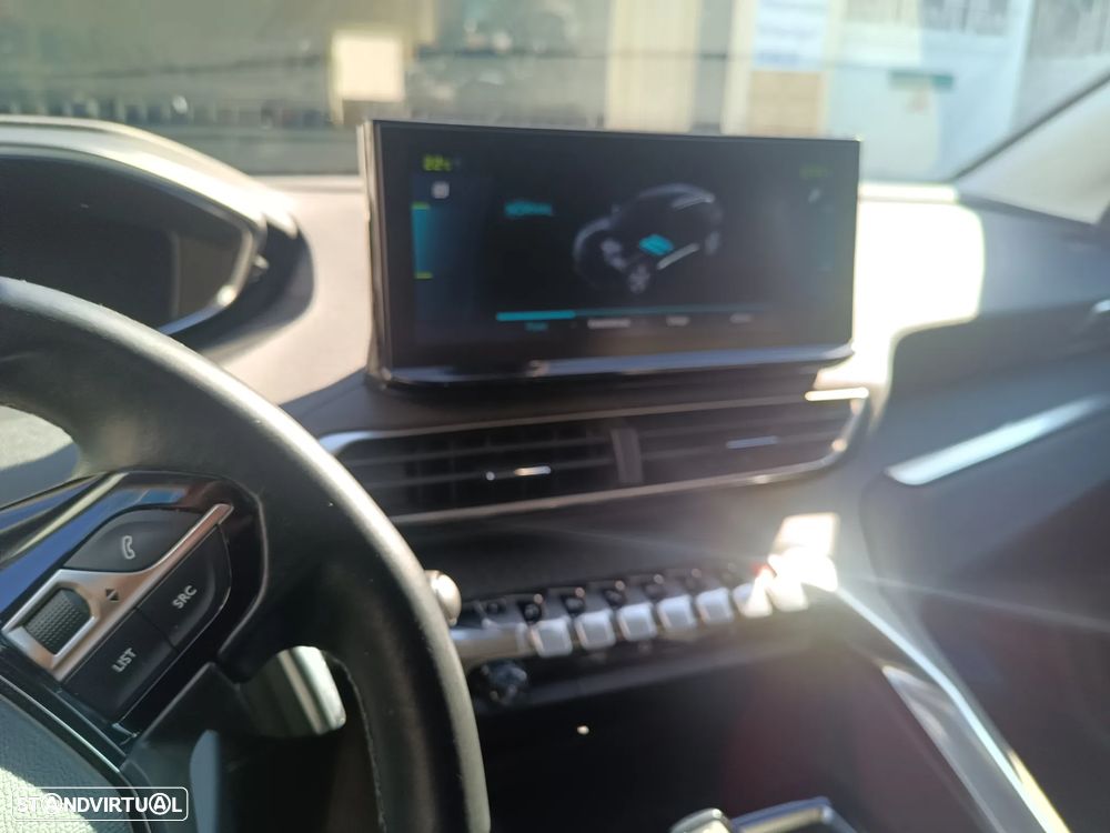 Peugeot 3008 1.6 Hybrid4 GT Line e-EAT8 - 15